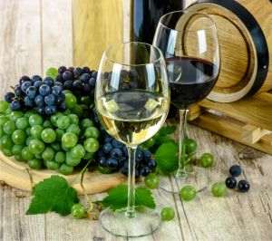 French wine exporters worried about new US tariff threats